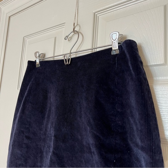 Aritzia Sunday Best Navy Lyra Corduroy Mini A-Line Skirt - Size 8 - Picture 3 of 15